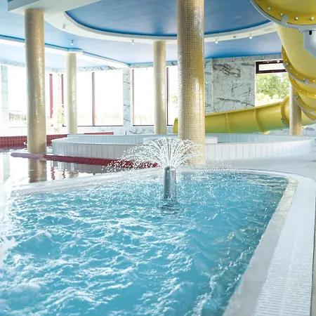 Grand Maxim Wellness & Hotel *