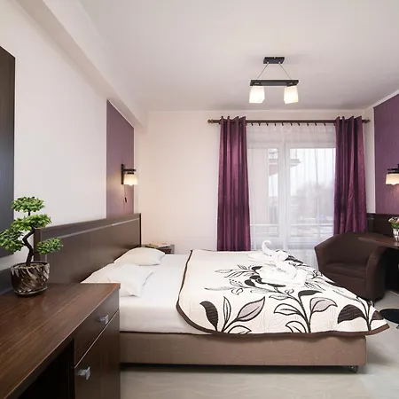 Grand Maxim Wellness & Hotel *