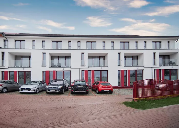 Grand Maxim Wellness & *